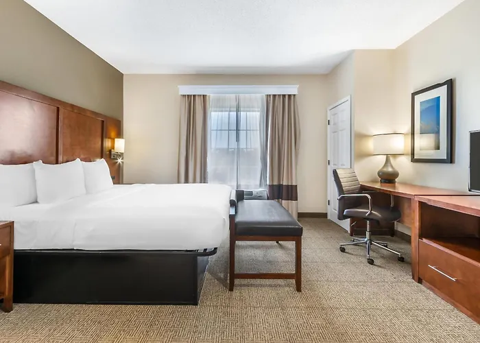 Comfort Suites Myrtle Beach Central
